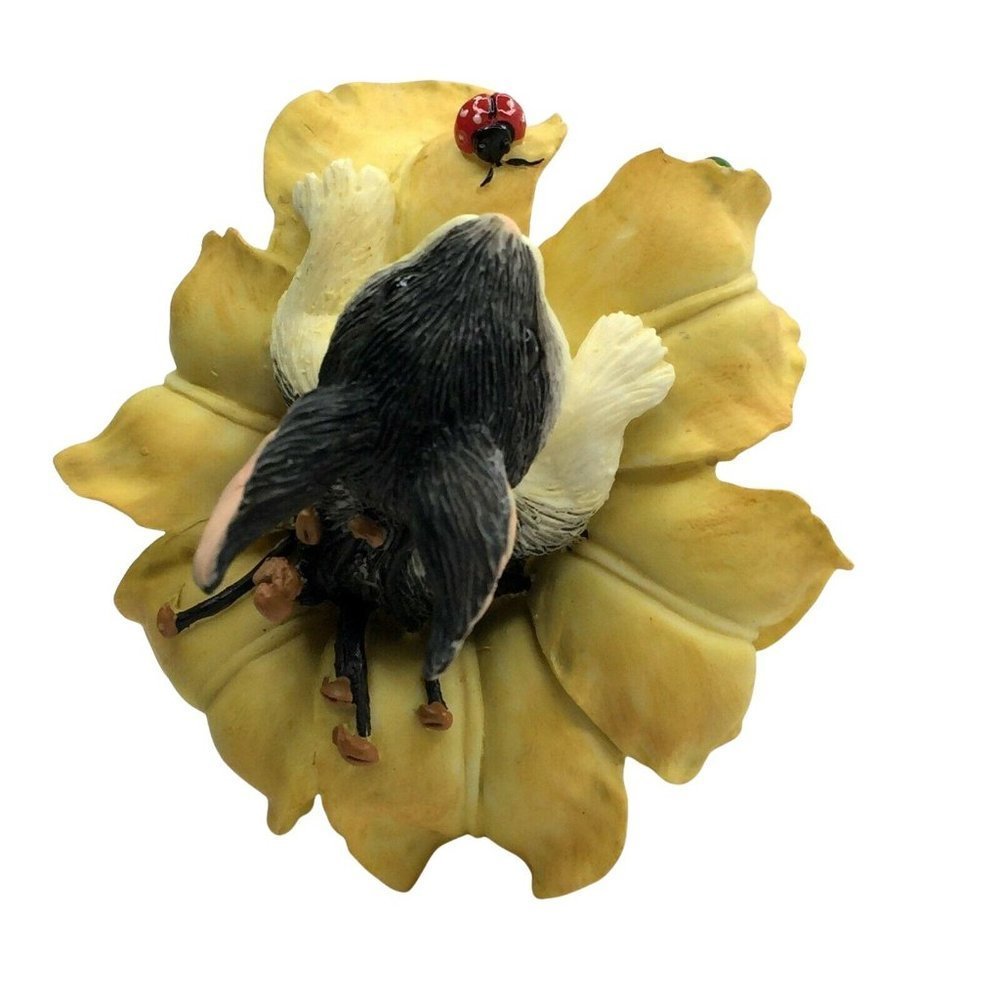 Charming Tails Bunny Binkey In A Lily 89/305 RARE Older Version Dean Griff 1993 - Picture 11 of 11